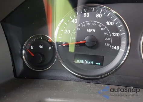 2007 Jeep Commander Overland из США, поврежденный, VIN 1J8HG68237C503529